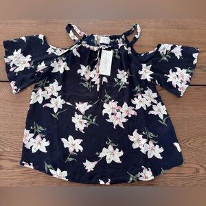 Flower top with off the shoulders.